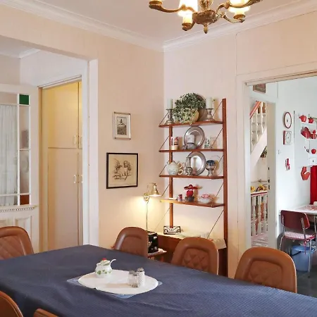 Apartment Risor شقة